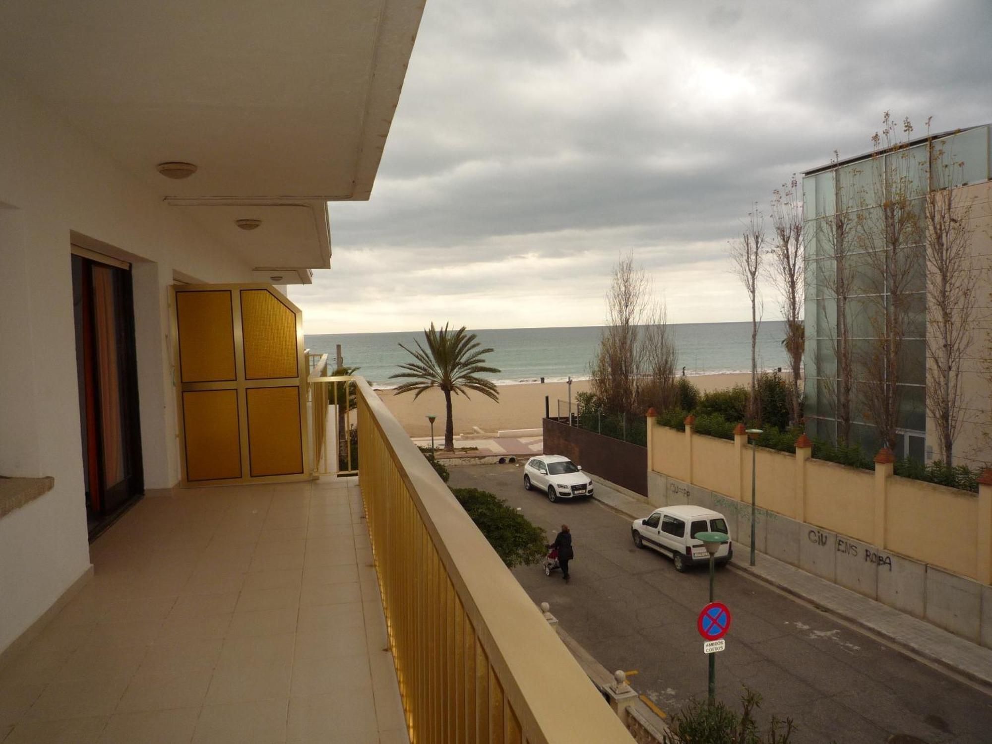 Villa Service - Apartamentos Aransol El Vendrell Phòng bức ảnh