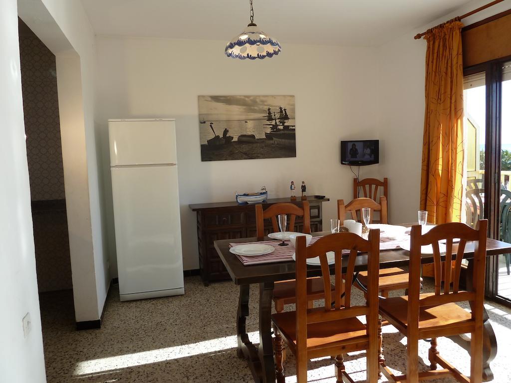 Villa Service - Apartamentos Aransol El Vendrell Phòng bức ảnh