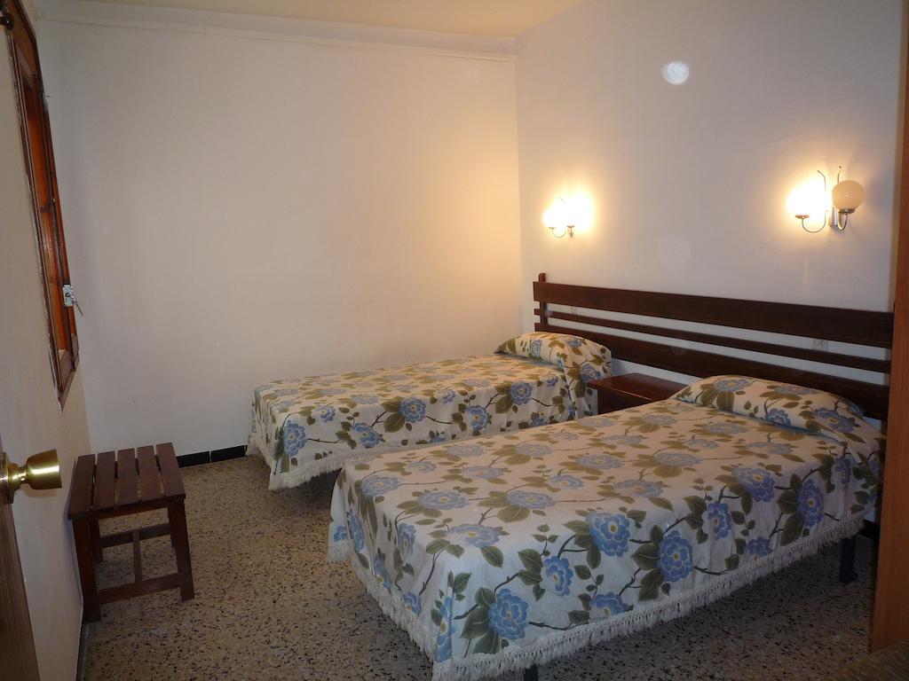 Villa Service - Apartamentos Aransol El Vendrell Ngoại thất bức ảnh